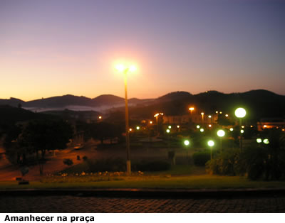 amanhecer_em_calcado.jpg