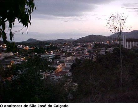 anoitecer_calcado.jpg