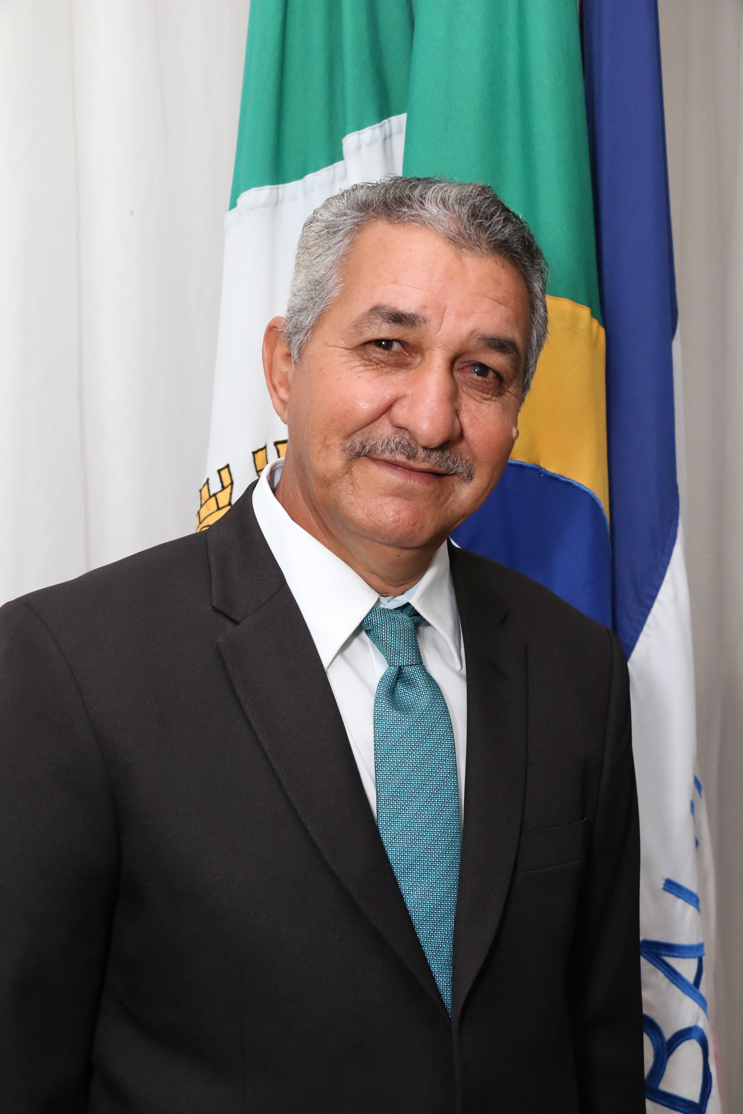 Sessão Extraordinária  do dia 03 de Maio de 2023 - Posse Vereador Jarmas de Almeida Leite